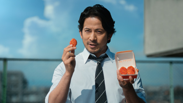 「スパイシーチキンマックナゲット」新CM