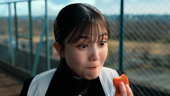 「スパイシーチキンマックナゲット」新CM