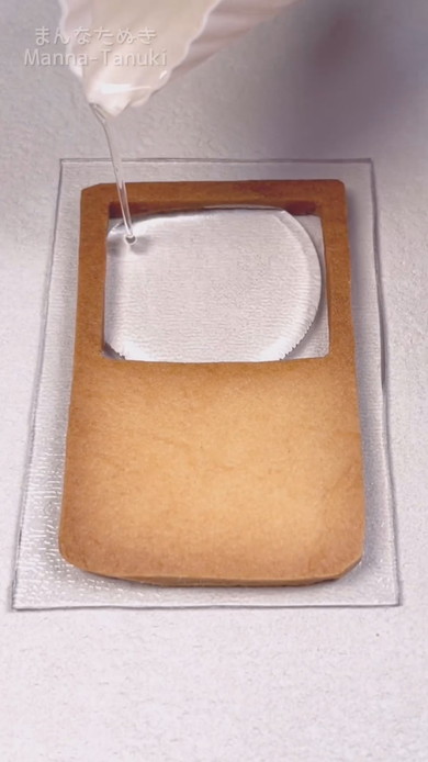 「なみのりピカチュウ」をモチーフにしたアイシングクッキーの制作過程