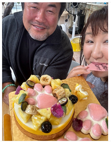 結婚記念日を祝う北斗晶と佐々木健介