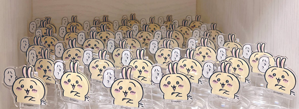 ちいかわ うさぎ ハァ？ プルャ 推し クリップ アクスタ 埋め尽くし 祭壇