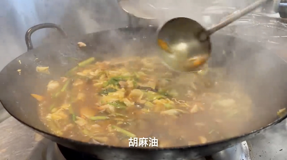 あんかけ焼きそば作り