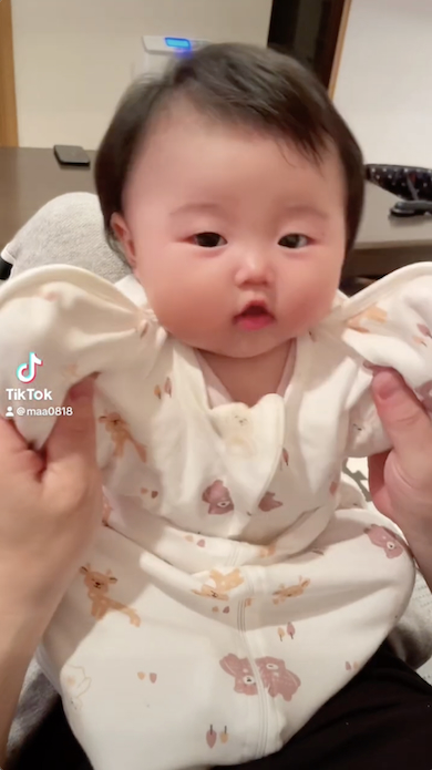 真顔のりいなちゃん