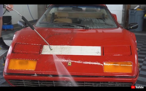 フェラーリ 512BB 洗車