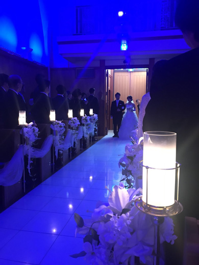 妹と歩くバージンロード