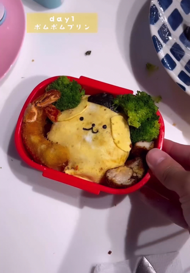 ポムポムプリンのキャラ弁が完成