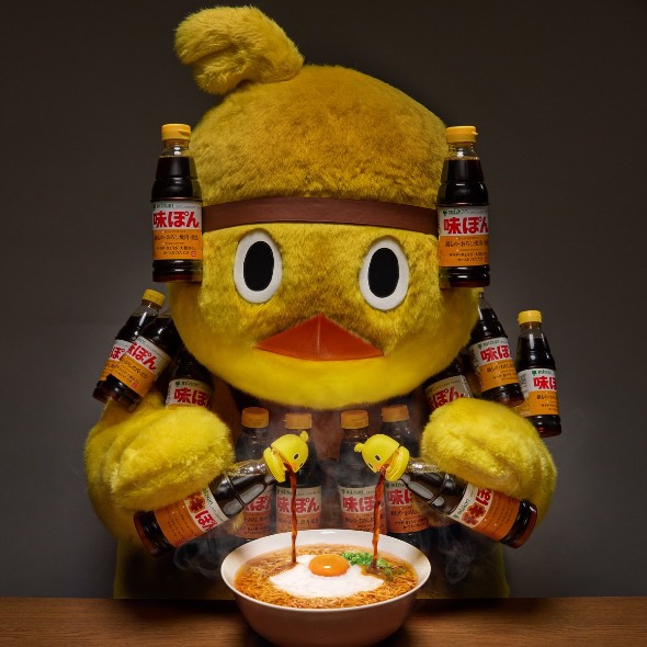 狂気の沙汰w」 チキンラーメン・ひよこちゃんが味ぽんを大量投入