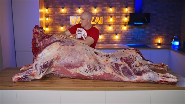 牛一頭からハンバーガーが何個作れるかを検証