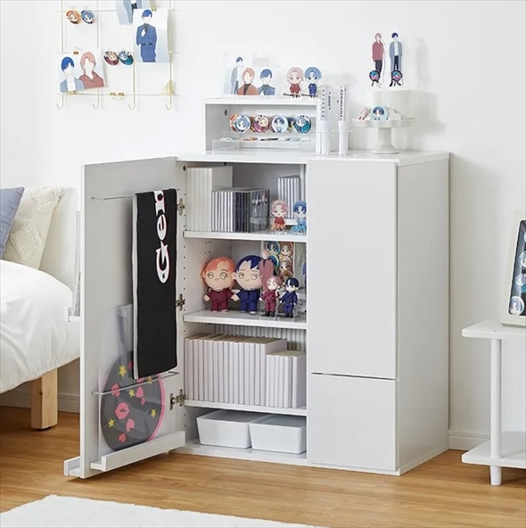 LOWYAの推し活収納棚「OSHITERU」