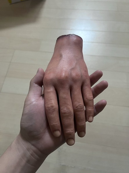 美大生が作った人の手