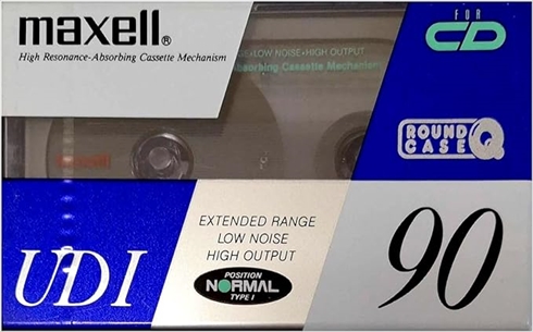 マクセルのカセットテープ