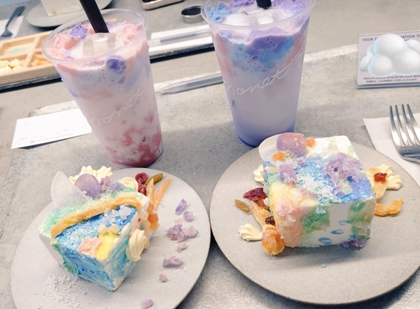 ユニモックのキャンバスケーキ