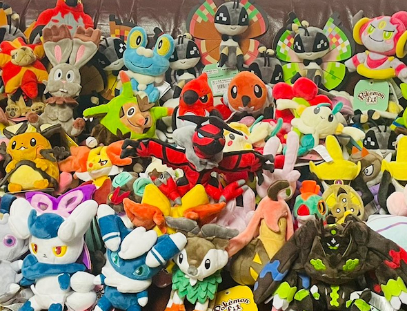 ポケモン最新ぬいぐるみセット　25体まとめ売り レシラム、ゼクロムが揃って登場！『ポケモン』ぬいぐるみ「ALL