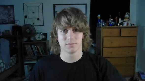 1年間の髪の成長を20秒にまとめたら……