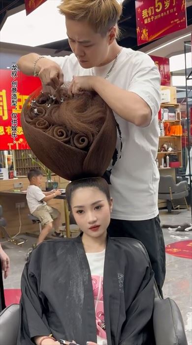 中国のバラの花束ヘア