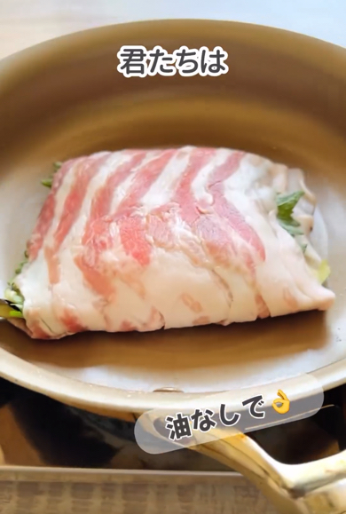油をしかずお肉を焼いていきます