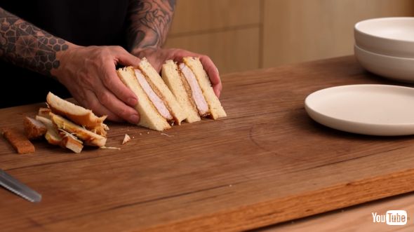 外国人シェフが日本のサンドイッチを作る