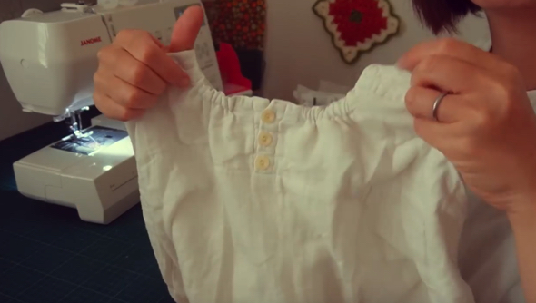 大人用の襟が子ども用に変身