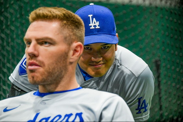 大谷選手が何かを狙った顔