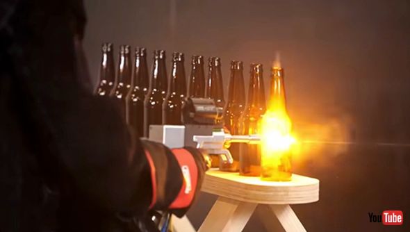 実験 レーザー 科学