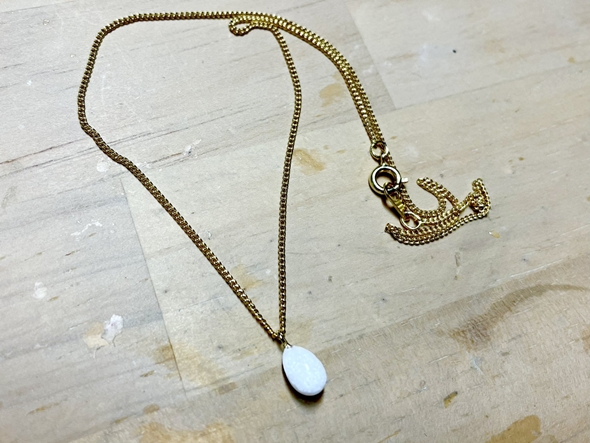 ホタテから真珠を加工