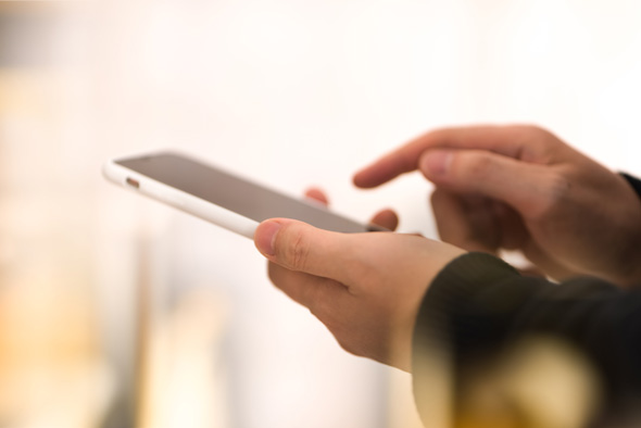 最近スマホが重い ストップウォッチ 計測 気づかず バックグラウンド カウント iPhone