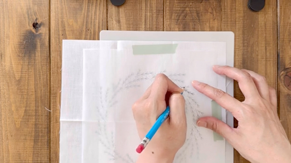 トートバッグをセリアの刺繍キットでアレンジ