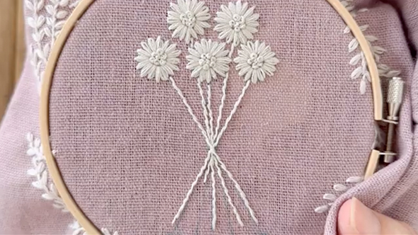 トートバッグをセリアの刺繍キットでアレンジ