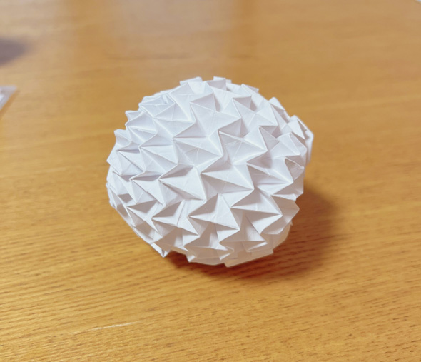 11歳 謎の折り紙 ヘリンボーン