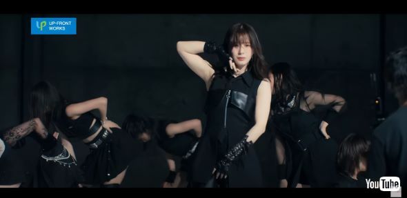 新曲PVのスタッフ写り込み疑惑シーン