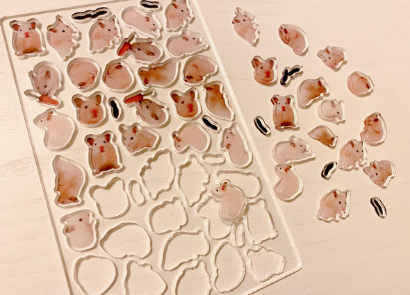 ハムスターのアクリルプレート