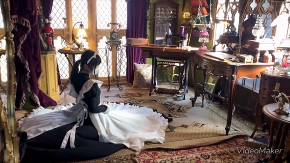 何の変哲もない部屋がファンタジー工房に大変身