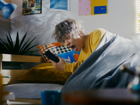 ソフトバンク 新CM「神ジューデンガール」篇