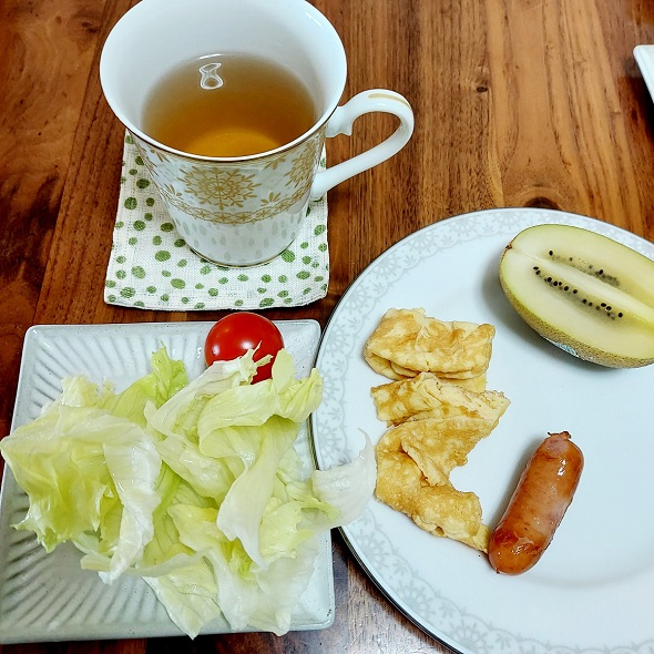 尊い朝ごはん01