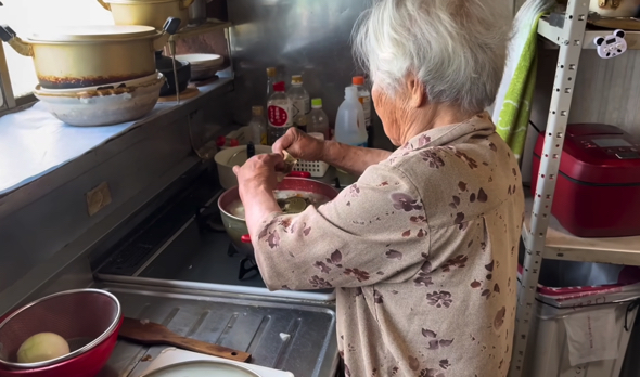 仕上げにカレールーを投入