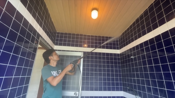 70万円で購入した戸建ての浴室を4万円でリフォーム