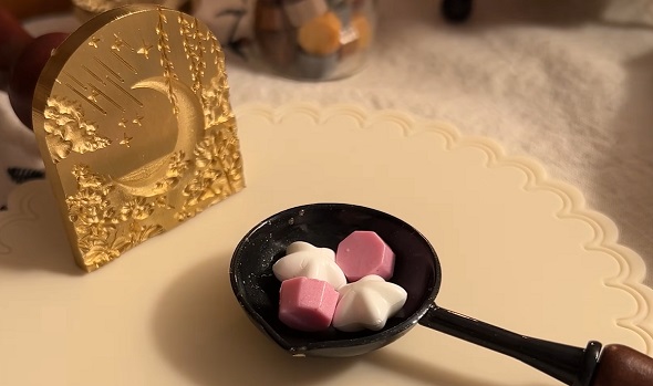 シーリングワックス重ねづけ作品01