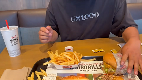 ポテトとハンバーガー