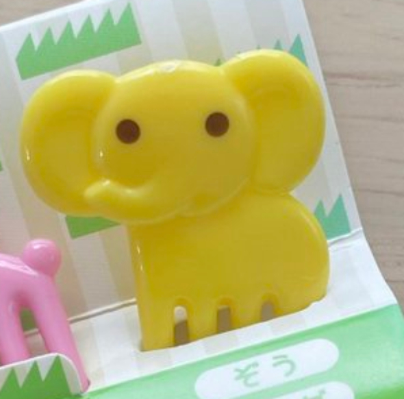 動物をあしらった弁当用フォークピック
