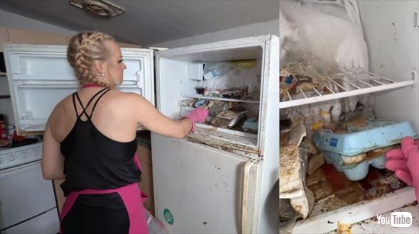 床が泥だらけの部屋の掃除動画