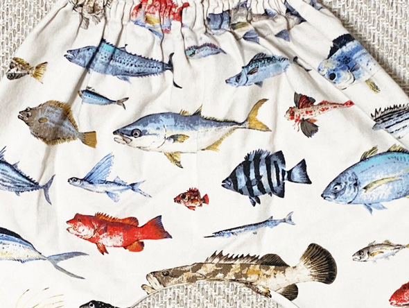 義母 作ってもらった ズボン リアル 魚 柄 手作り