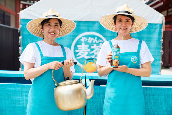 【PR】 やかんの麦茶 日本コカ·コーラ ／ 巨大やかんカー 無料サンプリングイベント