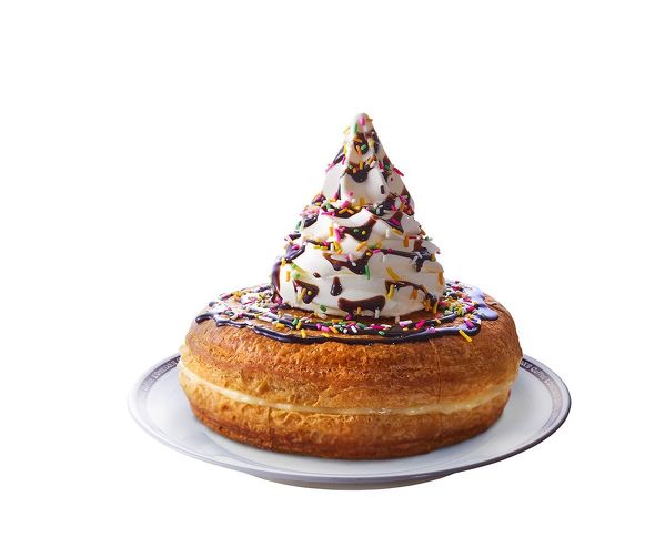 シロノワール 完熟チョコバナ