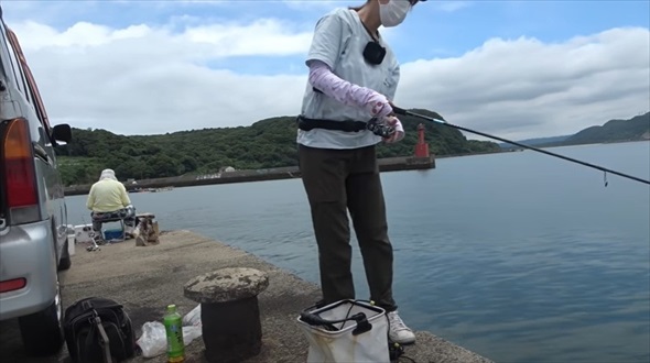 カワハギ釣りに行ったはずの妻が超大物ゲット