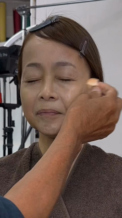 60代女性ヘアメイクビフォーアフター