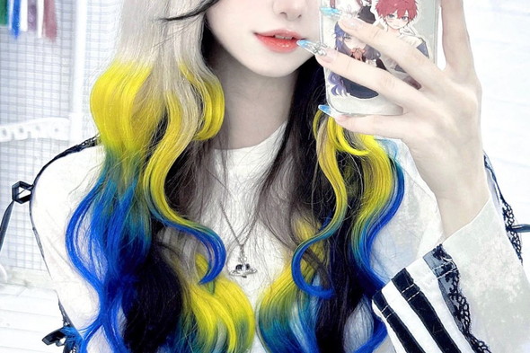 スプラトゥーンイメージのヘアカラー