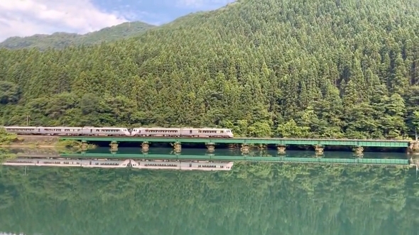 下原ダム ダム湖