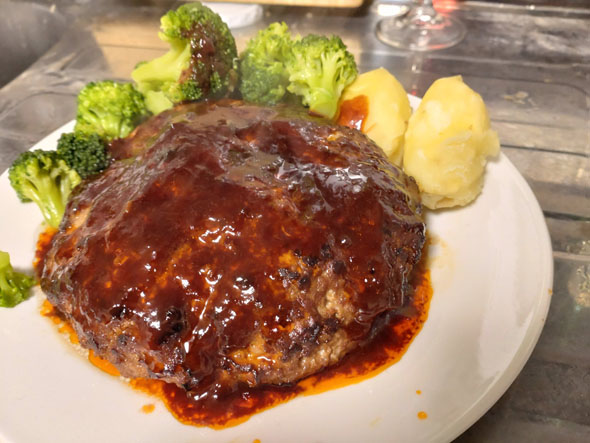 戦士のハンバーグ