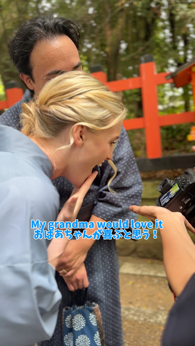 外国人旅行者の着物姿を撮影