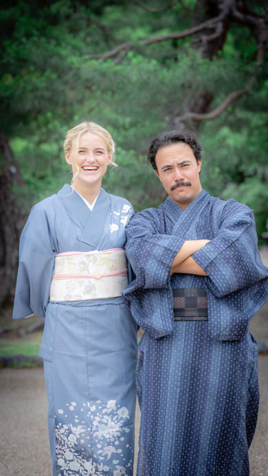 外国人旅行者の着物姿を撮影